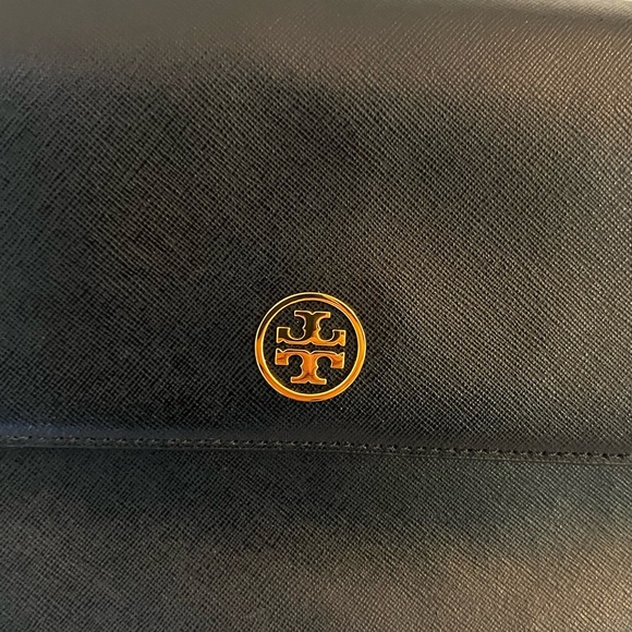 Tory Burch Black Cross Body Bag! Beautiful 😍 - Picture 4 of 9